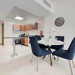 Serene 1Br At Park Terrace Silicon Oasis By Deluxe Holiday Homes