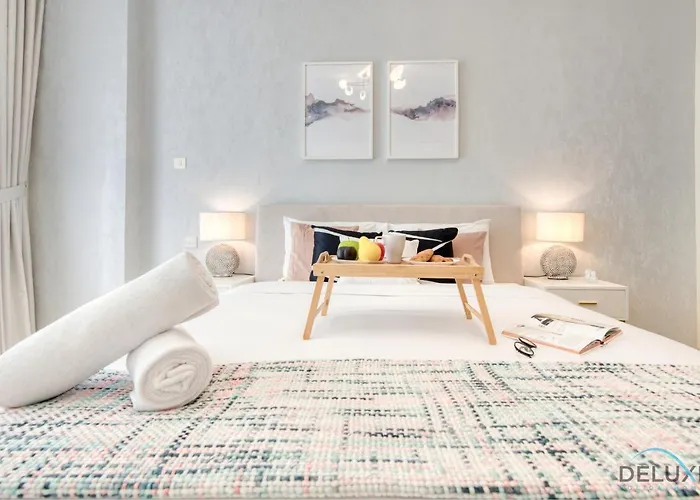 Serene 1Br At Park Terrace Silicon Oasis By Deluxe Holiday Homes