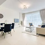 Serene 1Br At Park Terrace Silicon Oasis By Deluxe Holiday Homes